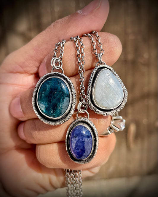 Patterned Border Gemstone Pendants